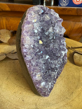 Amethyst Standing Cluster SKU 25424
