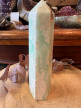 Caribbean Calcite Point SKU 26885
