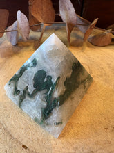 Tree Agate Pyramid SKU 26496A