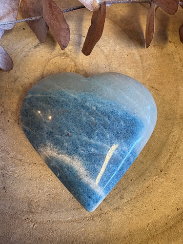 Trolleite Quartz Heart SKU 25685