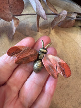 Red Jasper Winged Bee SKU 27078RJ