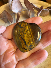 Tiger Eye Flat Heart SKU 26099A