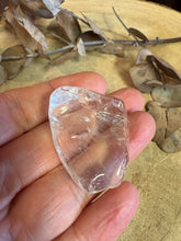 Clear Quartz Slab SKU 24619K