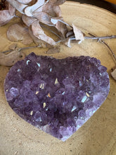 Amethyst Cluster Heart SKU 25331