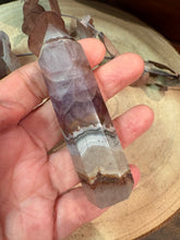 Crazy Lace Amethyst Point SKU 26710