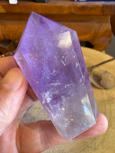 Amethyst Point SKU 25276