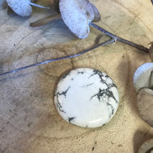 Howlite Smooth Stone SKU 23053H