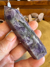Chevron Amethyst Point SKU 25623