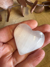 Selenite Small Heart SKU 26060A