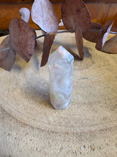 Flower Agate Mini Point SKU 26220B