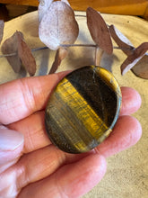 Tiger Eye Worry Stone SKU 26085TE