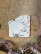 Howlite Slab SKU 24618I