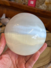 Selenite Large Spheres