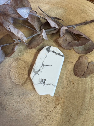 Howlite Slab SKU 24618A