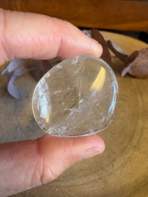 Clear Quartz Smooth Stone SKU 25463B