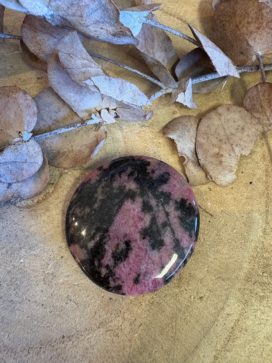Rhodonite Smooth Stone SKU 25212A