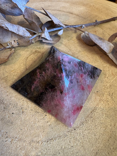 Rhodonite Pyramid SKU 25104