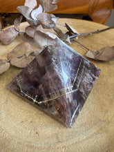 Super Seven Pyramid SKU 25327