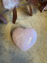 Rose Quartz Heart SKU 25655