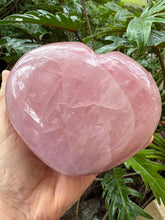 Rose Quartz Large Heart SKU 25031