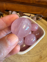 Rose Quartz Rounded Tumblestones SKU 26049