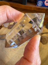 Clear Quartz Vogel Wand SKU 25221