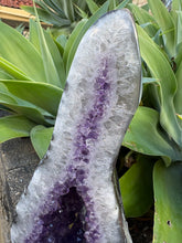 Amethyst Standing Freeform SKU 26291