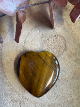 Tiger Eye Heart SKU 26090