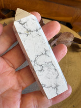 Howlite Point SKU 25611