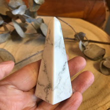 Howlite Obelisk SKU 22483