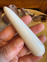 Scolecite Wand SKU 4395