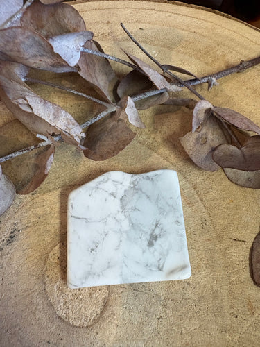 Howlite Slab SKU 24618L