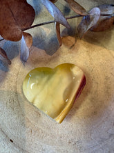 Mookaite Heart SKU 26444