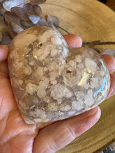 Flower Agate Heart SKU 25202