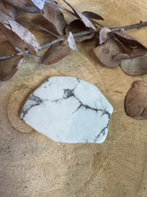 Howlite Slab SKU 24618C