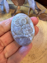 Moonstone Owl Carving SKU 26467A