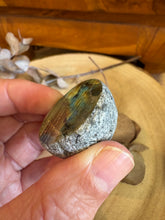 Labradorite Seer Stone SKU 24070C