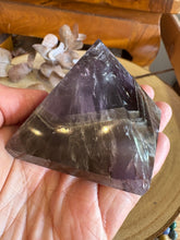 Super Seven Pyramid SKU 25328