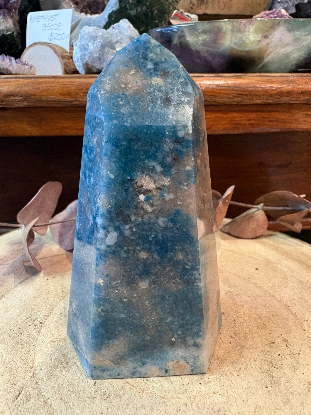 Trolleite Quartz Point SKU 26801