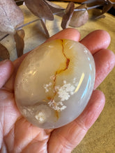 Flower Agate Palm Stone SKU 26078