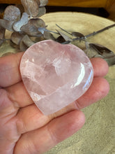 Rose Quartz Heart SKU 25140
