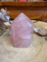 Rose Quartz Point SKU 24103