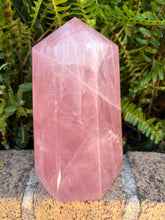 Rose Quartz Point Generator SKU 25458