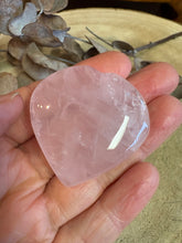 Rose Quartz Heart SKU 25141