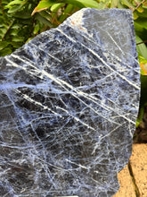Sodalite Slab in Stand SKU 24402