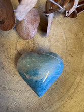 Trolleite Quartz Heart SKU 25686