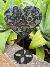 Kambaba Jasper Heart in Stand SKU 27052