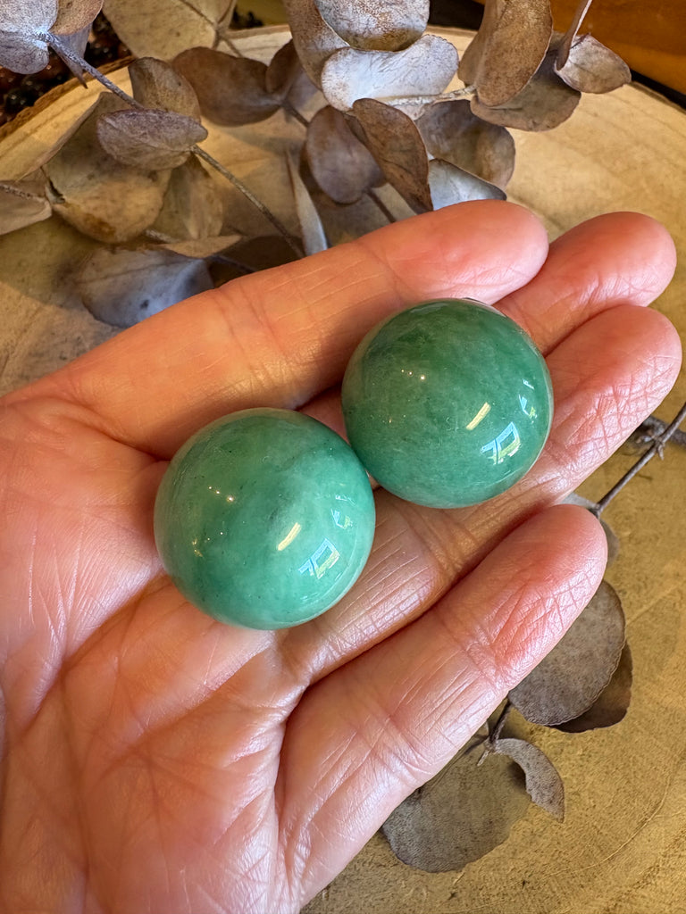 Night Walk Obsidian Sphere · New