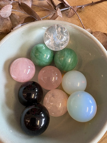 Small Crystal Spheres