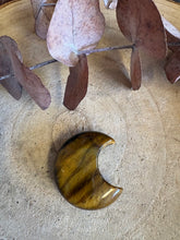 Tiger Eye Moon SKU 25717A